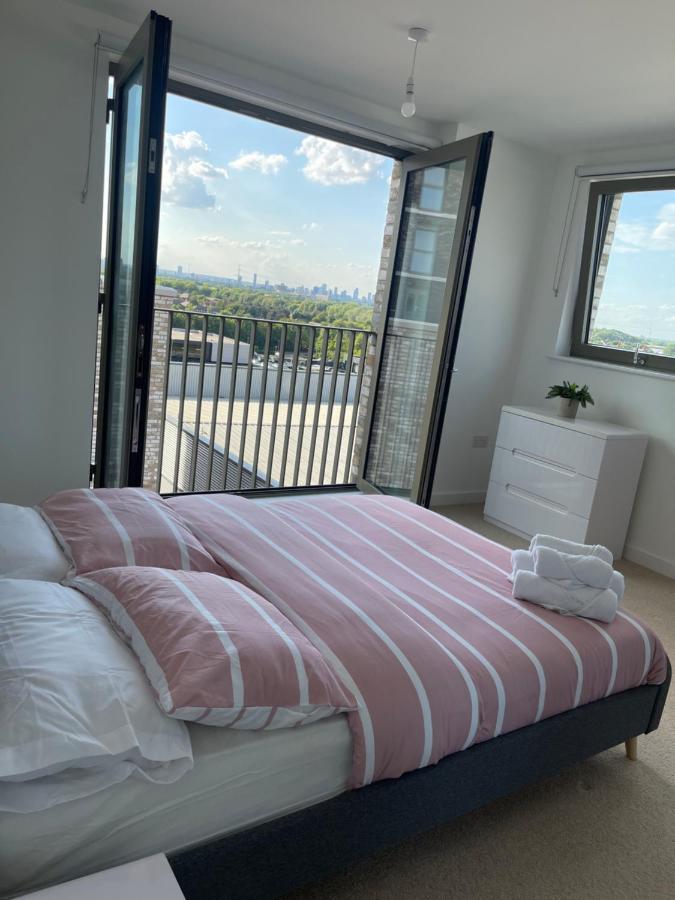 Riverside Rooms And Apartments ลอนดอน ภายนอก รูปภาพ